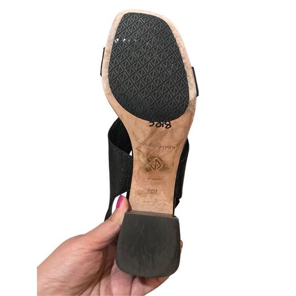 Donald Pliner Women's Pasha Vintage Metallic Leather Block Heeled, Comfortable S - Picture 6 of 10